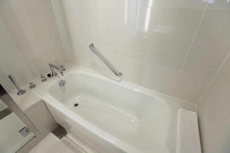 Bathtub Remodeling in Denver, CO